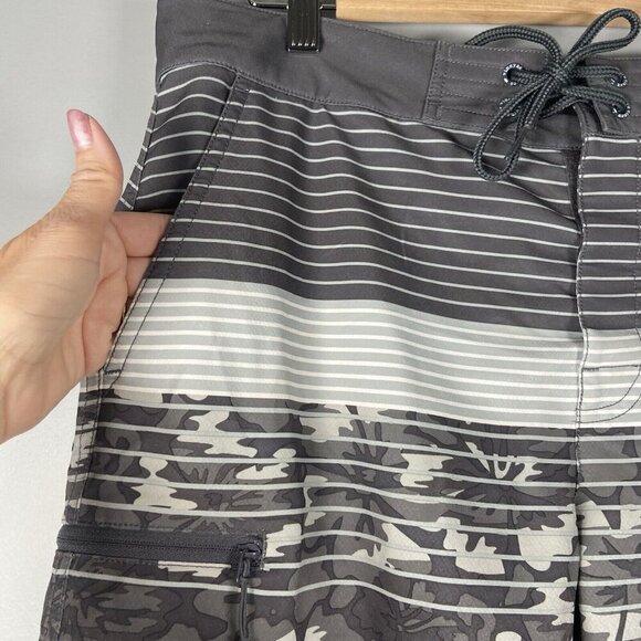 Vineyard Vines Boardshorts Men's 32 Beach Shorts Performance Swim Trunks Beach‎ - Picture 4 of 11